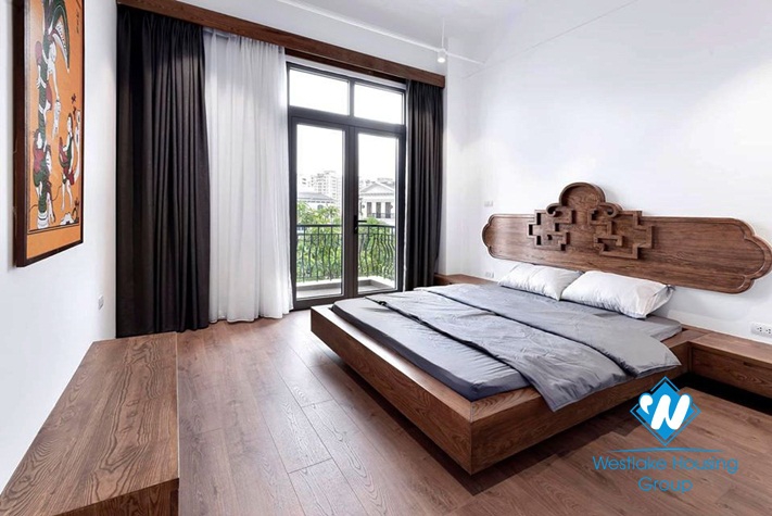 Villa for rent in Vinhome Hamorny, Long Bien, HN